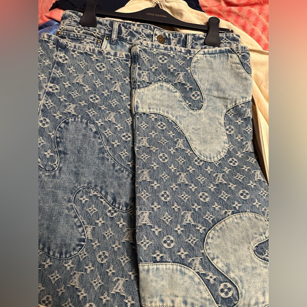 Lousi Vuitton x Nigo